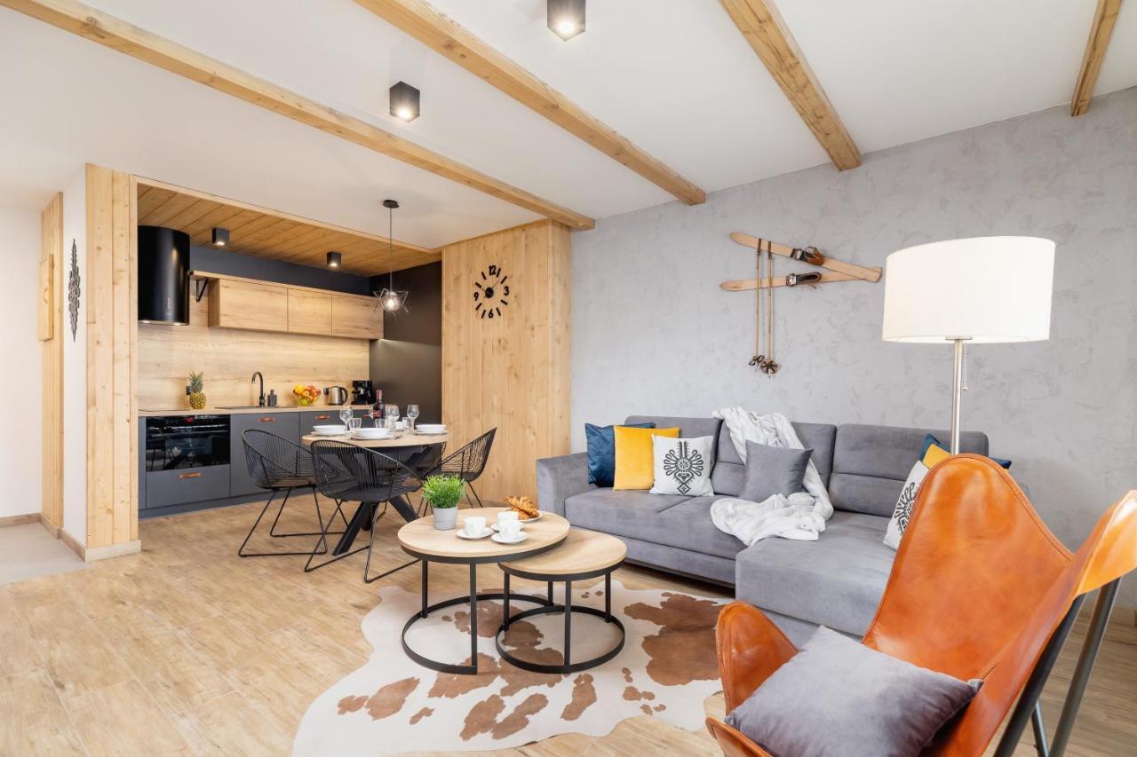 Premium Salwatorianska Mountain View By Renters Prestige Apartment *